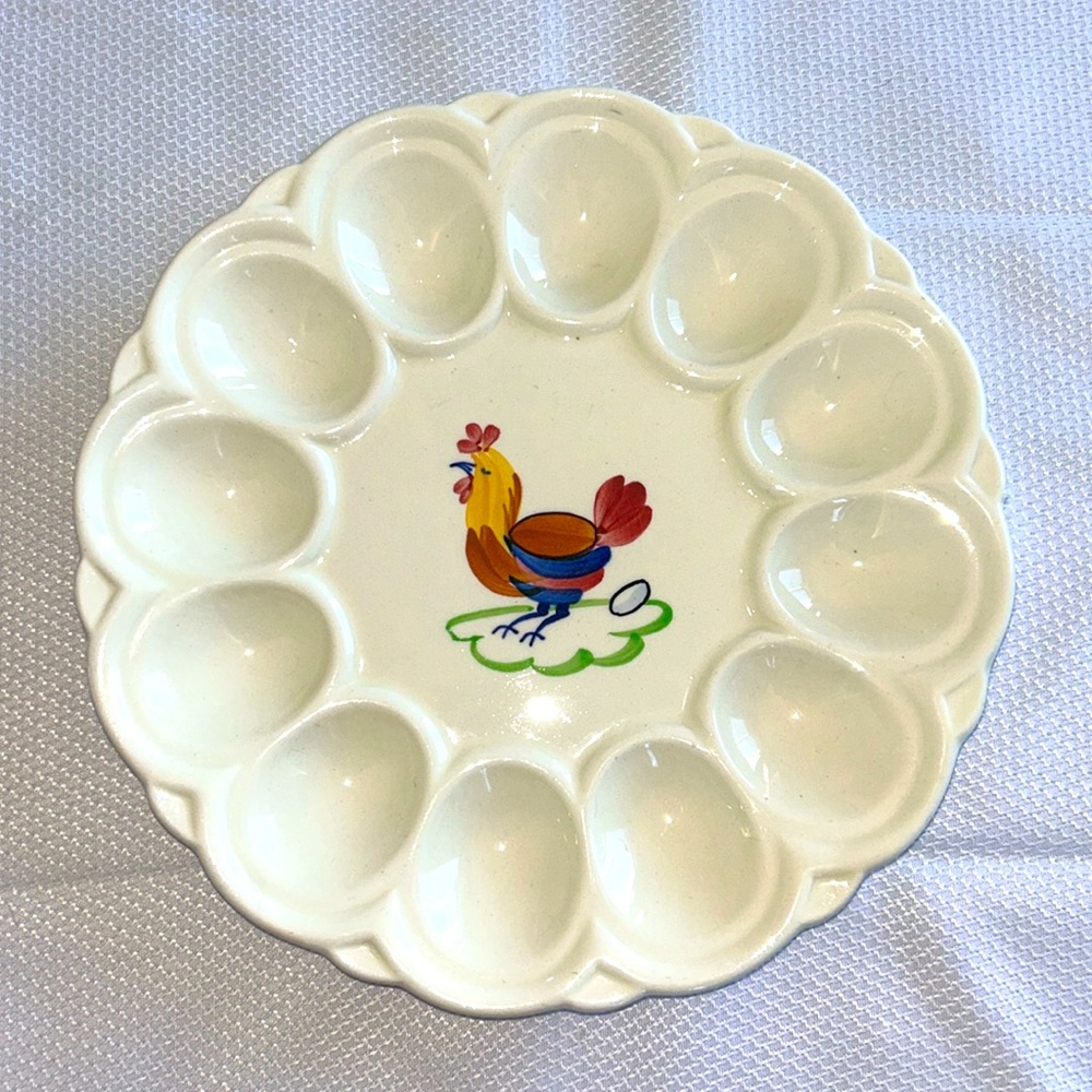 Vintage Gien France ceramic deviled egg plate holds 12 eggs